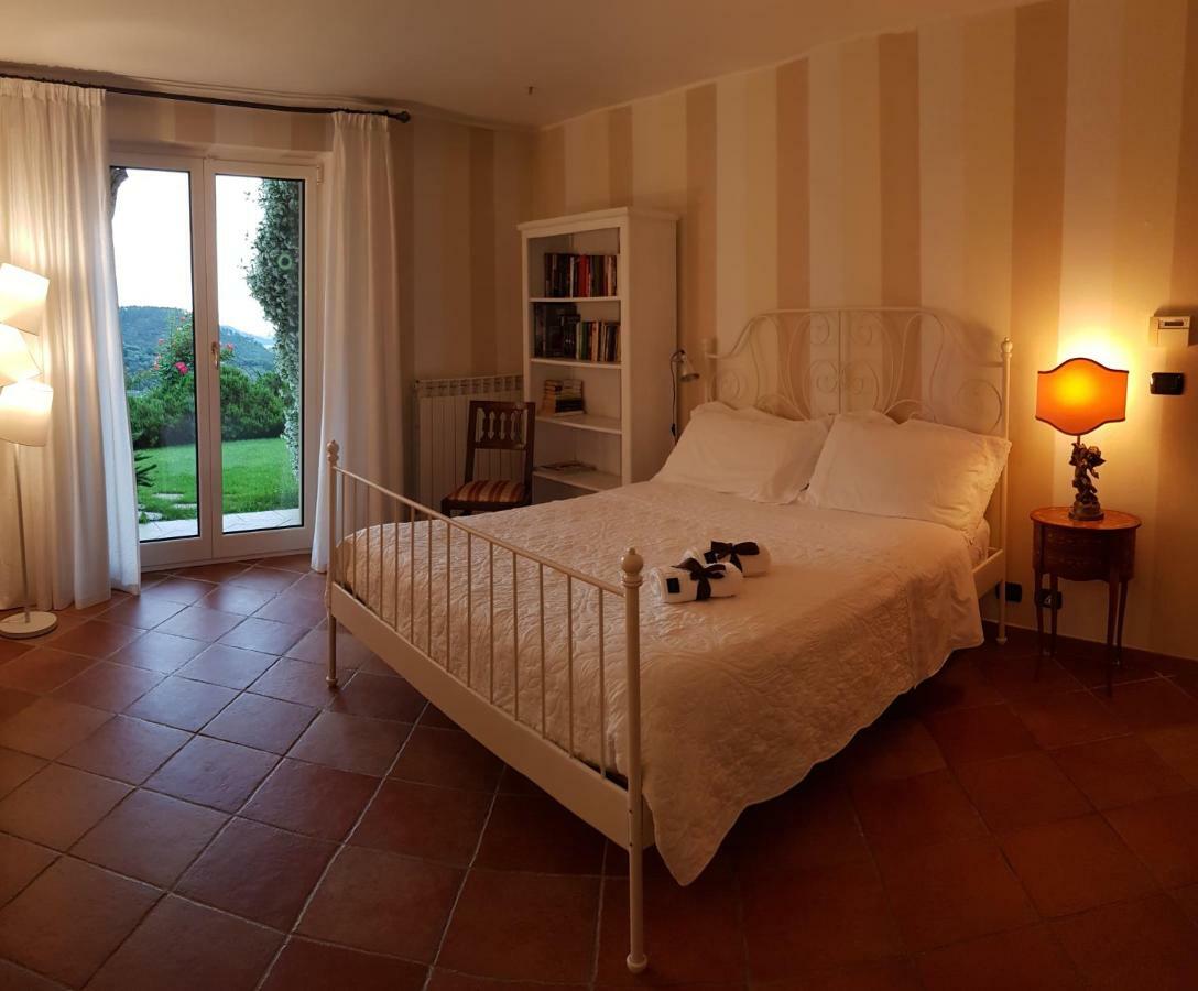 Villa Claudia Quiliano Exterior foto